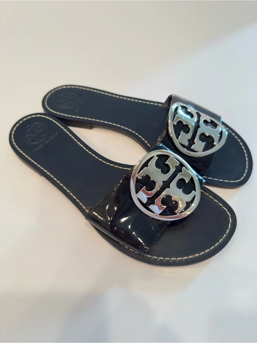 Tory Burch Grania Black Patent Leather Slide Sandals Silver Logo Size 9